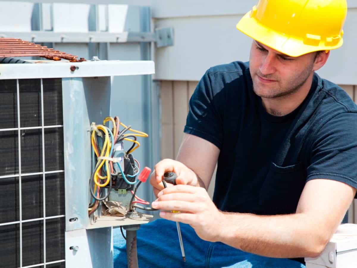 Blog 4 Ways To Save On Air Conditioning This Year